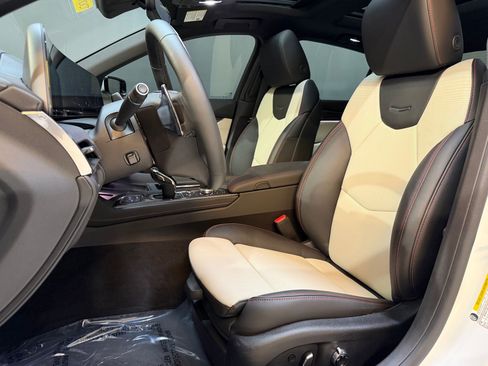 New 2026 Cadillac CT5 V image 25