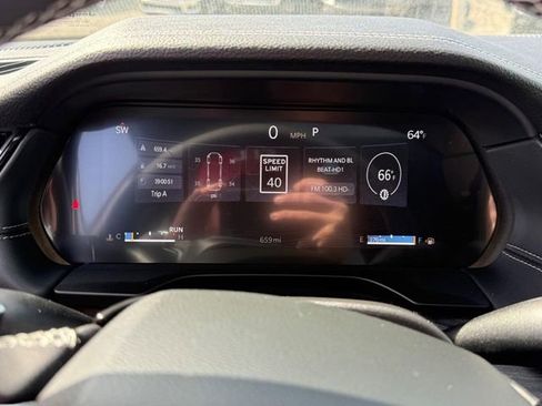 New 2026 Jeep Grand Cherokee Altitude image 22