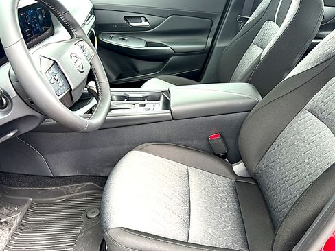 New 2026 Nissan Sentra SV w/ SV Convenience Package FWD image 10