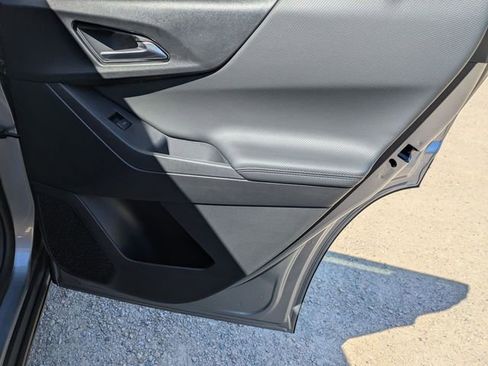 New 2026 Chevrolet Equinox LT image 31