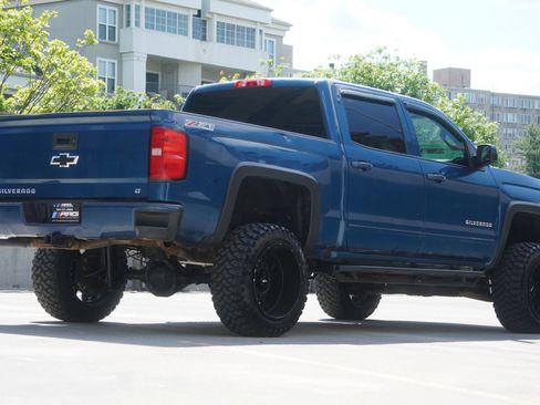 Used 2017 Chevrolet Silverado 1500 LT w/ All Star Edition AWD/4WD image 13