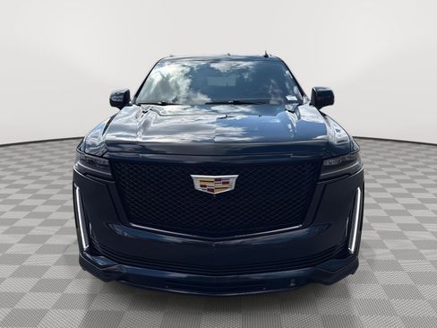 Used 2021 Cadillac Escalade Sport w/ Driver Assist Tech Package image 2