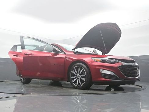 Used 2021 Chevrolet Malibu RS FWD image 60