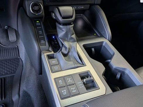 New 2026 Toyota Land Cruiser AWD/4WD image 21