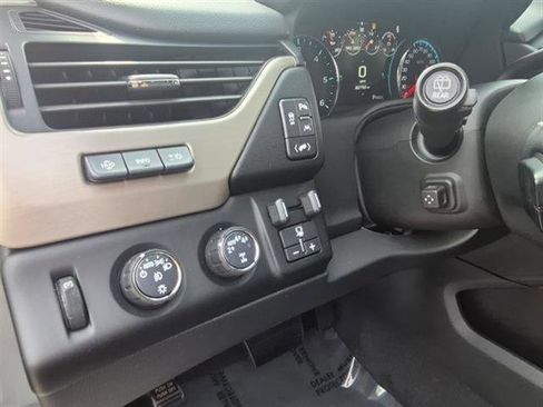 Certified 2020 GMC Yukon Denali w/ Open Road Package image 18