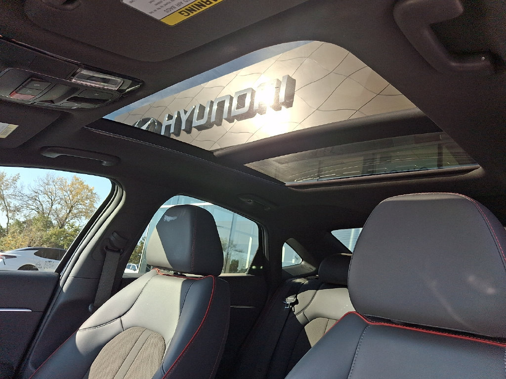Used 2023 Hyundai Sonata SEL Plus FWD image 13