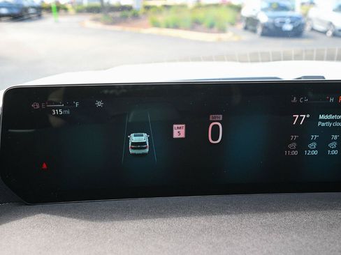 Used 2025 Ford Expedition Max Platinum AWD/4WD image 40