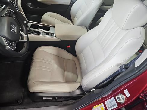 Used 2021 Honda Accord EX-L image 14
