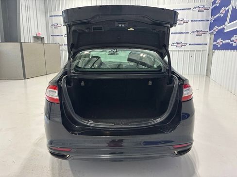 Used 2014 Ford Fusion Titanium FWD image 33