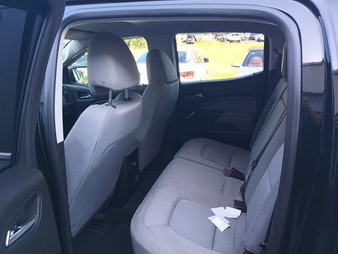 Used 2016 Chevrolet Colorado LT w/ LT Convenience Package RWD image 11