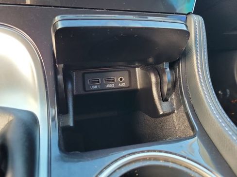 Used 2018 Nissan Maxima SR w/ Midnight Edition FWD image 29