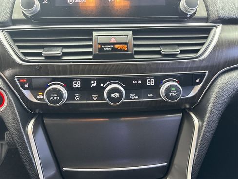 Used 2018 Honda Accord EX-L image 27