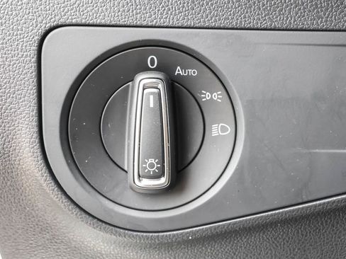 Used 2023 Volkswagen Tiguan SE R-Line AWD/4WD image 19