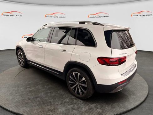 Used 2021 Mercedes-Benz GLB 250 4MATIC image 11
