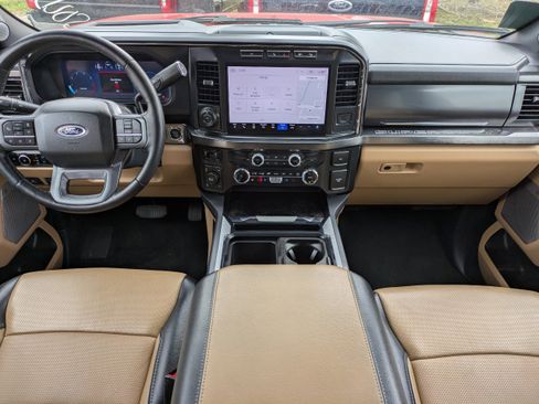 Used 2024 Ford F350 Lariat w/ Lariat Ultimate Package image 14