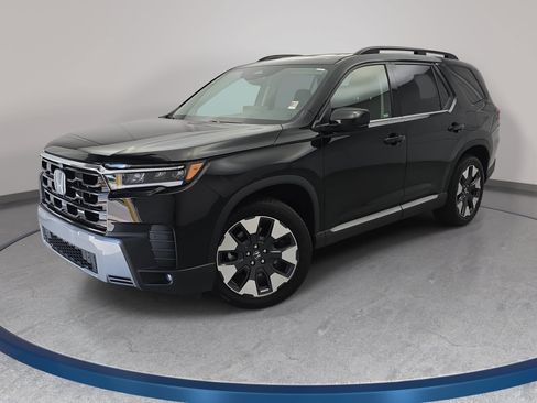 Used 2026 Honda Pilot Elite image 1