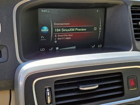 Used 2016 Volvo S60 T5 Inscription Platinum FWD image 22