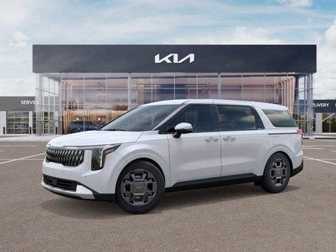 New 2026 Kia Carnival EX FWD image 3