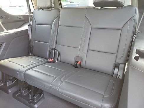 Used 2024 Chevrolet Tahoe LT AWD/4WD image 39