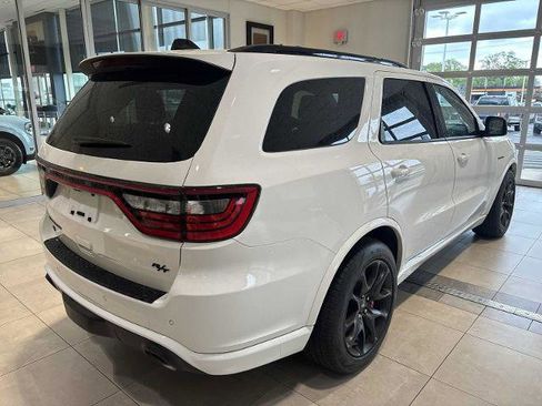 Used 2024 Dodge Durango R/T w/ Tow 'N Go Group AWD/4WD image 3