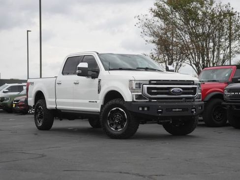 Used 2020 Ford F250 Platinum image 2