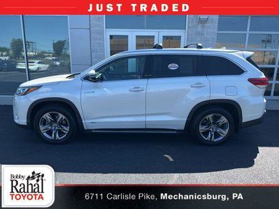 Certified 2019 Toyota Highlander Limited Platinum