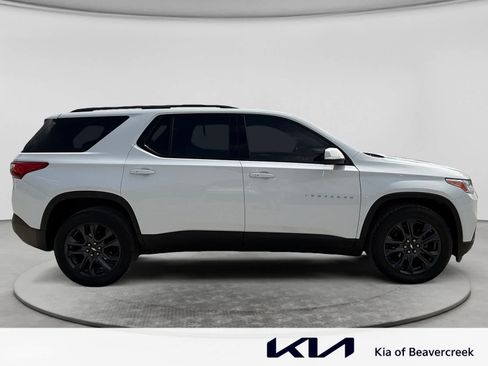 Used 2020 Chevrolet Traverse RS w/ LPO, Floor Liner Package FWD image 4