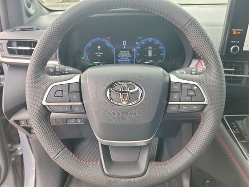 New 2026 Toyota Sienna XSE image 20