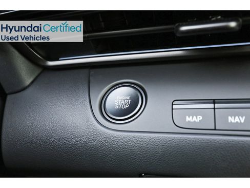 Certified 2025 Hyundai Elantra SEL FWD image 29