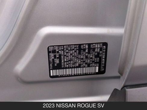Used 2023 Nissan Rogue SV FWD image 25