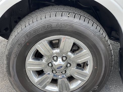 Used 2011 Ford F150 Lariat w/ Lariat Chrome Pkg AWD/4WD image 9