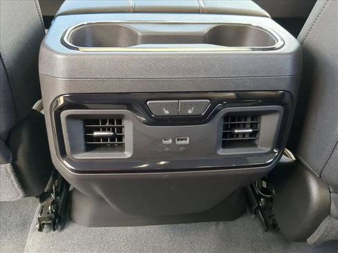 Used 2023 GMC Sierra 1500 AT4 w/ Technology Package image 16