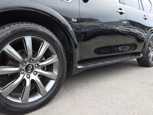 Used 2017 INFINITI QX80 4WD w/ Deluxe Technology Package image 8