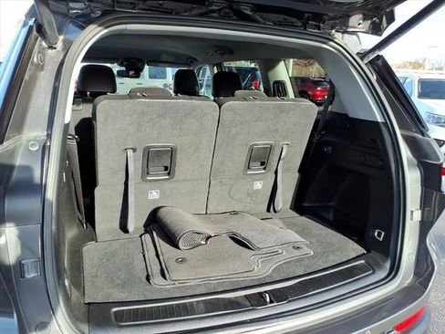 Used 2022 Jeep Grand Cherokee L Limited image 21