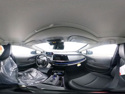 New 2026 Toyota Prius Limited image 33