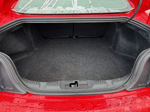 Used 2017 Ford Mustang GT image 10