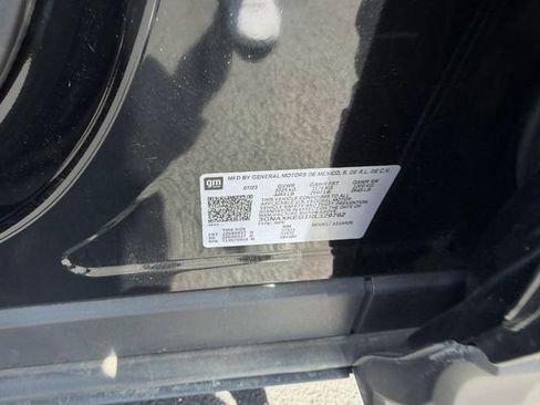 Used 2024 Chevrolet Equinox LT w/ LPO, Floor Liner Package FWD image 24