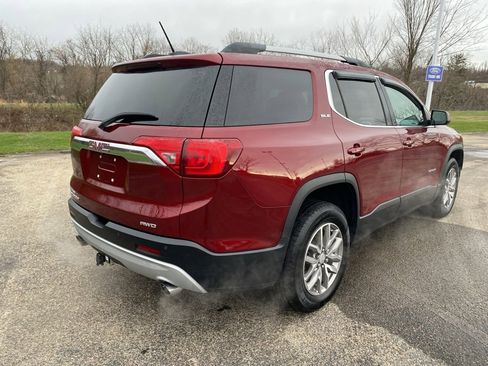 Used 2018 GMC Acadia SLE w/ Driver Alert Package I image 3
