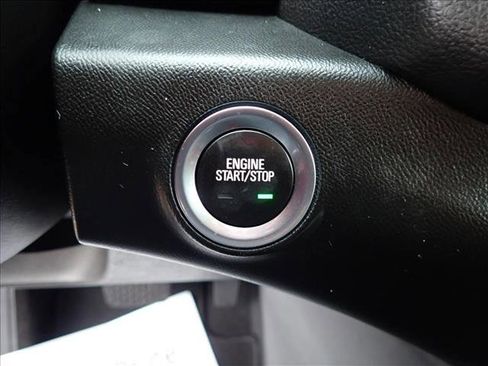 Used 2019 GMC Terrain SLT AWD/4WD image 22