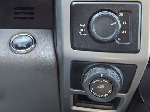 Used 2019 Ford F150 Lariat w/ Equipment Group 501A Mid image 23