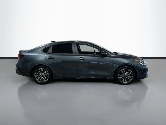 Certified 2023 Kia Forte GT-Line w/ GT-Line Technology Package FWD image 8