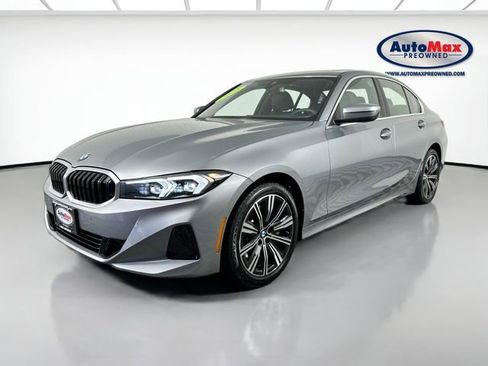 Used 2025 BMW 330i xDrive Sedan w/ Convenience Package AWD/4WD image 5
