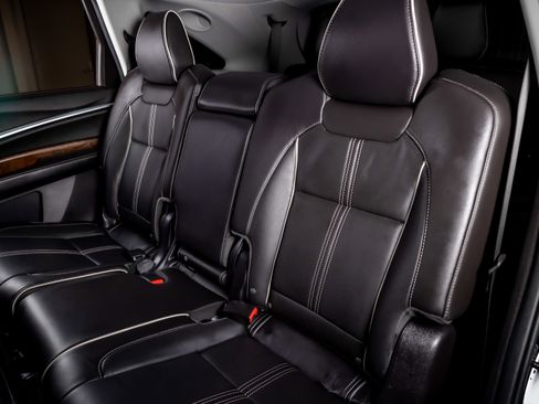 Used 2017 Acura MDX w/Advance/Entertainment Pkg image 27