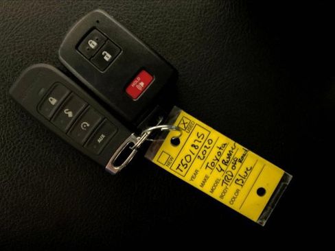 Certified 2020 Toyota 4Runner TRD Off-Road Premium image 12