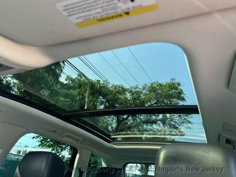 Used 2015 Volkswagen Touareg VR6 AWD/4WD image 48