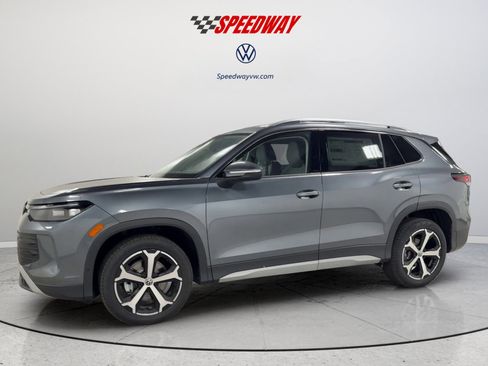 New 2026 Volkswagen Tiguan SE AWD/4WD image 11