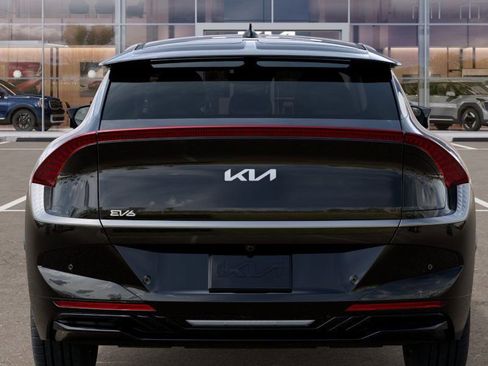 New 2025 Kia EV6 Light w/ Light LR Technology Package image 14