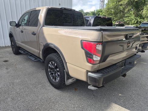 Used 2021 Nissan Titan PRO-4X w/ Pro-4x Convenience Package AWD/4WD image 3
