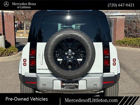 Used 2025 Land Rover Defender 110 S image 4