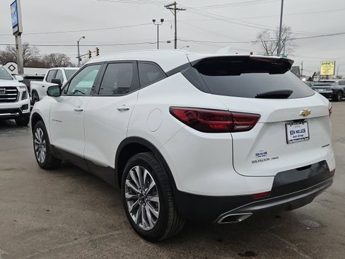 Used 2023 Chevrolet Blazer Premier image 7